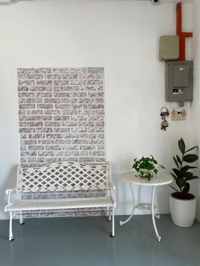 Guest House "Feel At Home" Near A Famosa Fortress & Stadhuys Malacca Luaran gambar